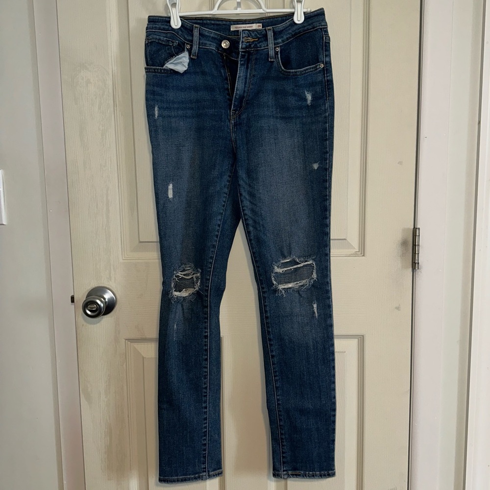 Levi’s 721 high rise skinny size 28